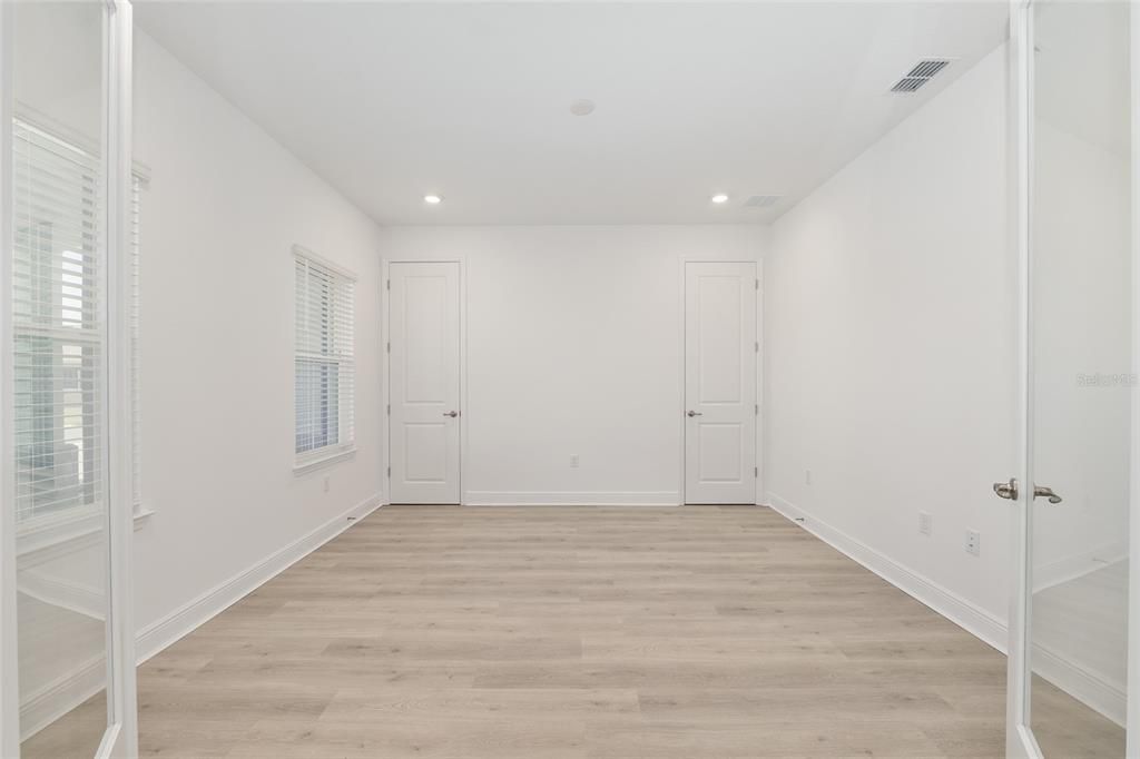 For Sale: $539,485 (2 beds, 2 baths, 2145 Square Feet)