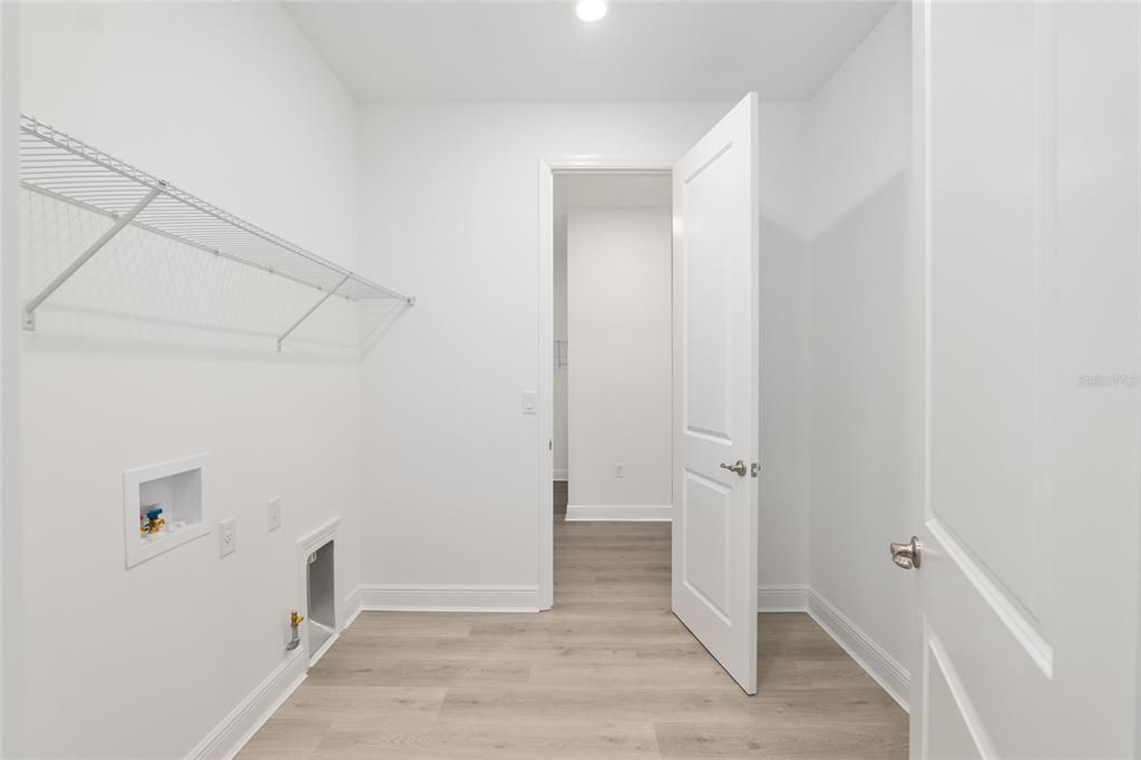 For Sale: $539,485 (2 beds, 2 baths, 2145 Square Feet)