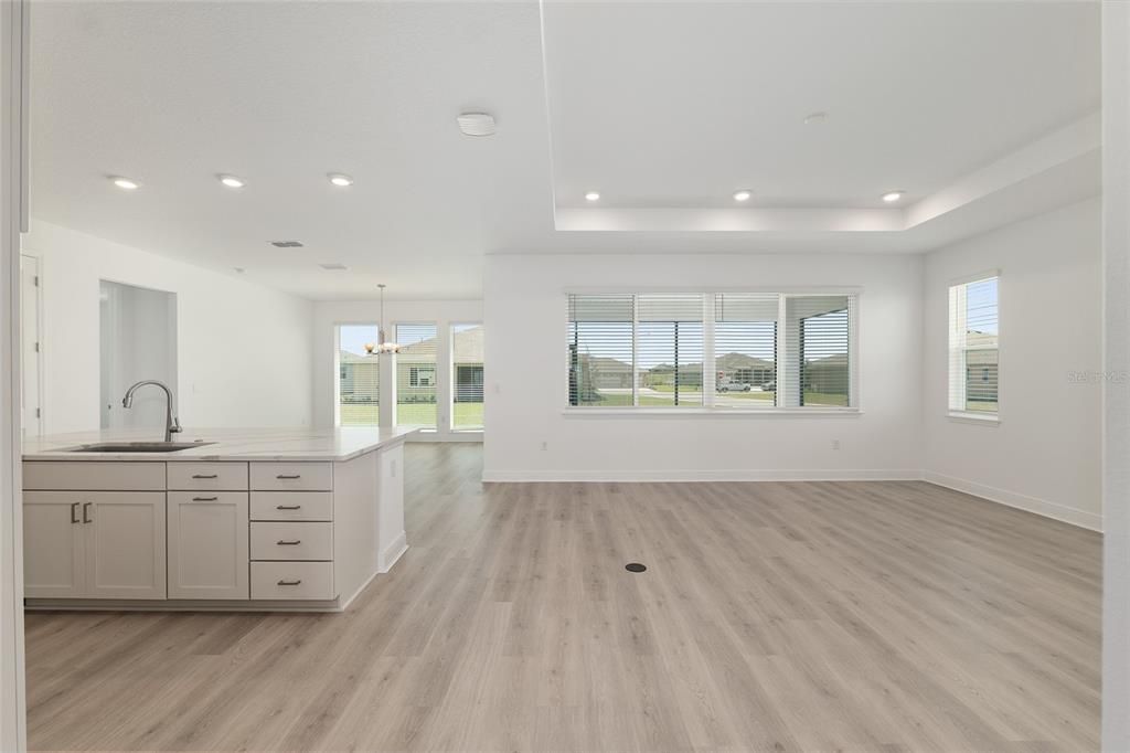 For Sale: $539,485 (2 beds, 2 baths, 2145 Square Feet)