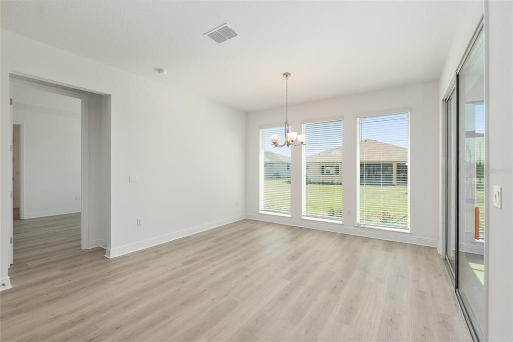 For Sale: $539,485 (2 beds, 2 baths, 2145 Square Feet)