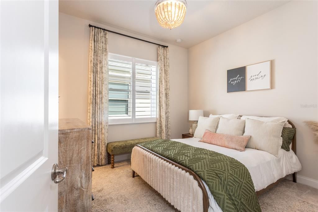 На продажу: $539,900 (3 спален, 3 ванн, 1843 Квадратных фут)