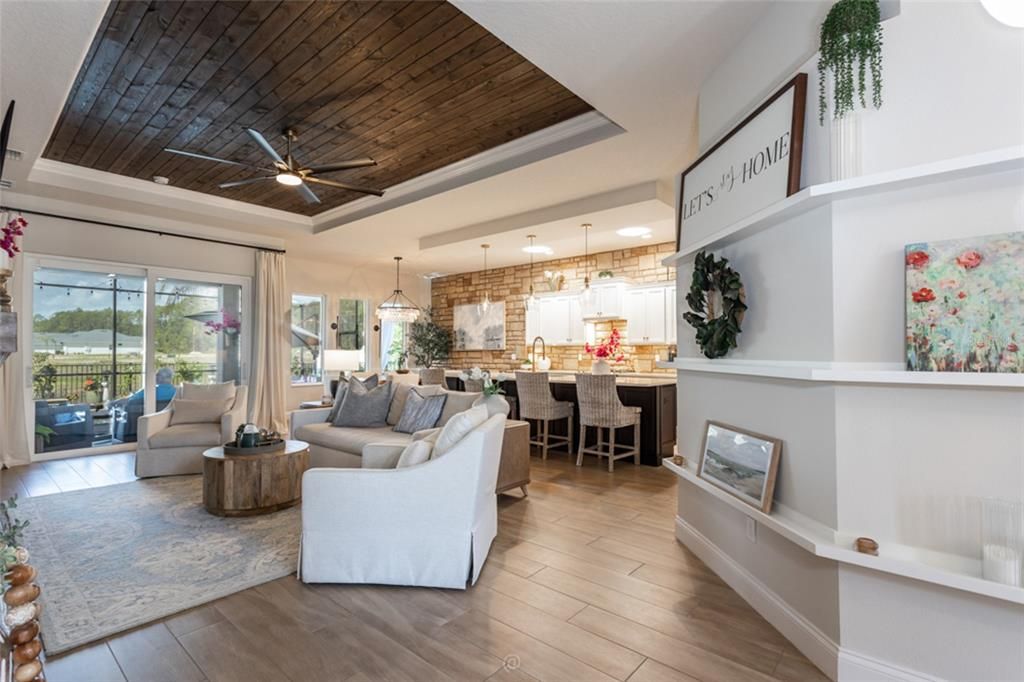 На продажу: $539,900 (3 спален, 3 ванн, 1843 Квадратных фут)