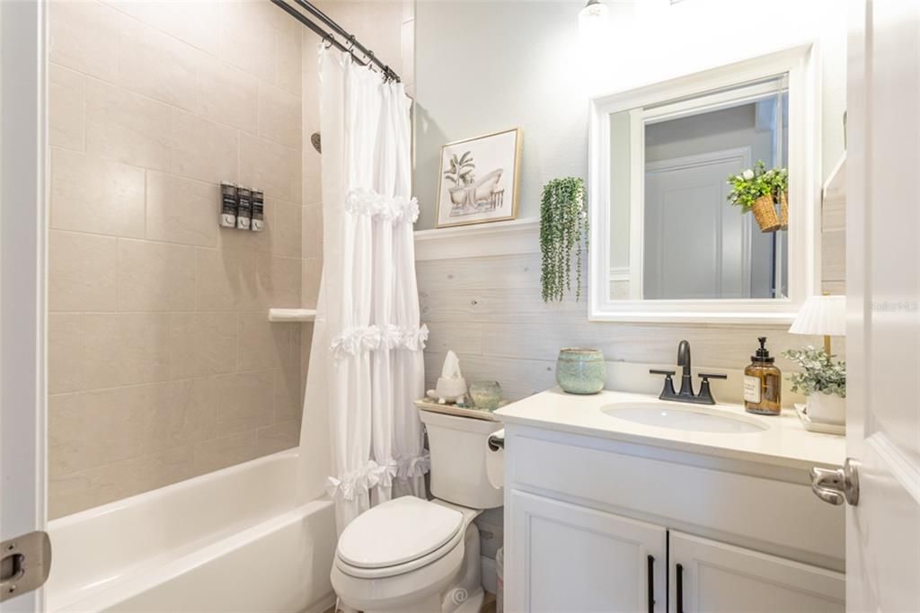 На продажу: $539,900 (3 спален, 3 ванн, 1843 Квадратных фут)