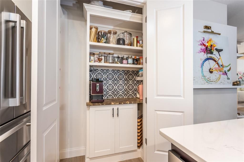 На продажу: $539,900 (3 спален, 3 ванн, 1843 Квадратных фут)