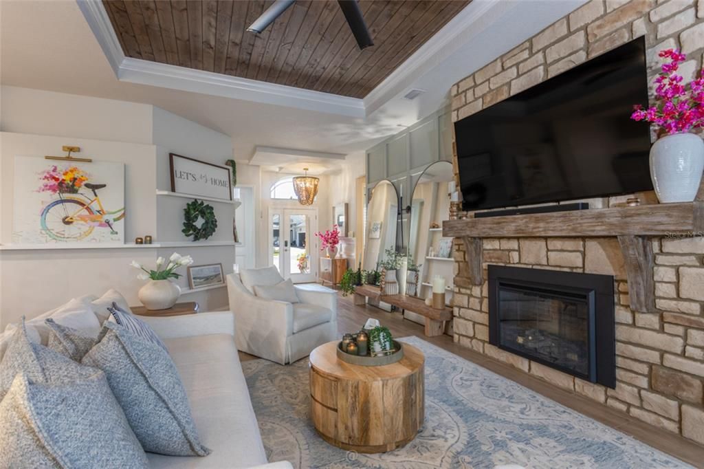 На продажу: $539,900 (3 спален, 3 ванн, 1843 Квадратных фут)