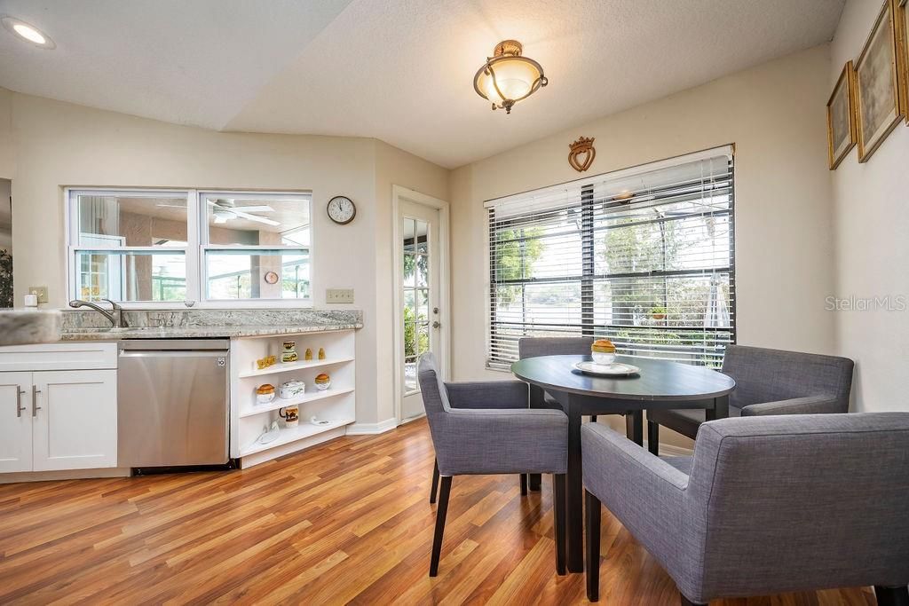 For Sale: $860,000 (3 beds, 2 baths, 1996 Square Feet)