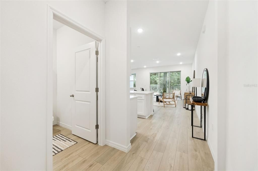 На продажу: $349,999 (4 спален, 2 ванн, 1860 Квадратных фут)