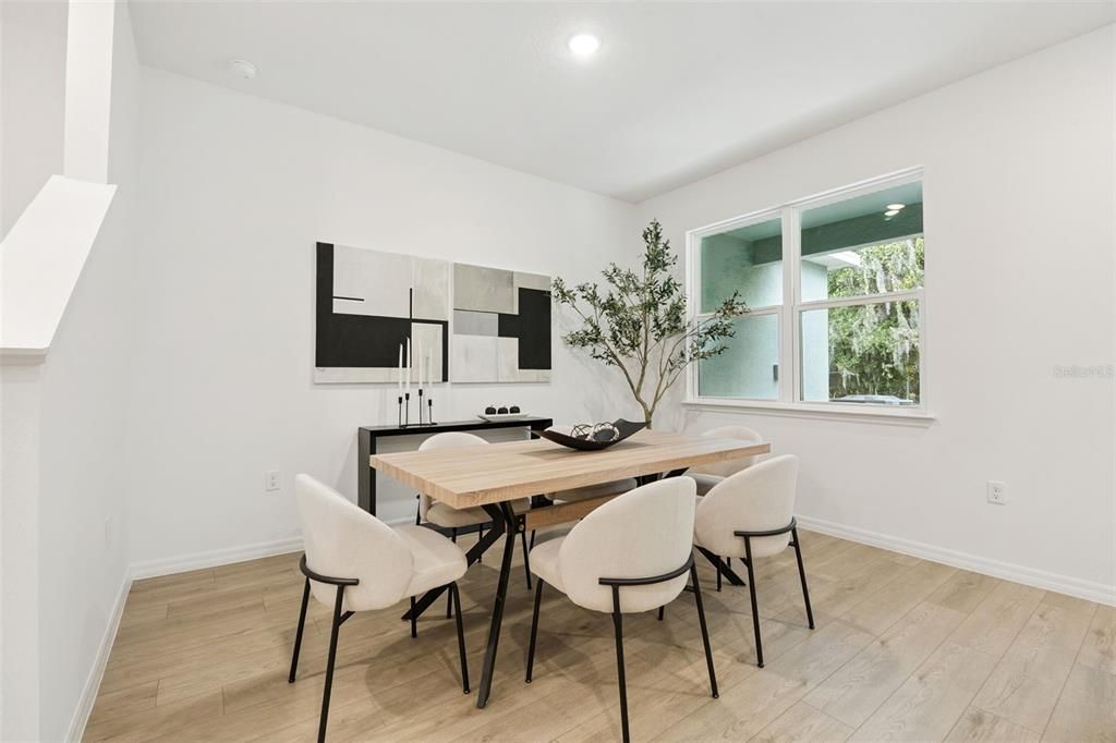 На продажу: $349,999 (4 спален, 2 ванн, 1860 Квадратных фут)