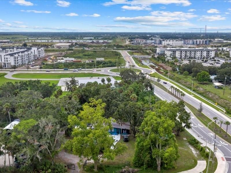 En Venta: $1,050,000 (0.33 acres)