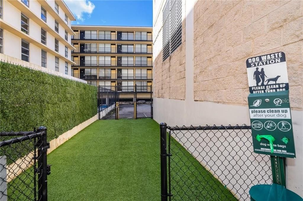 Activo con contrato: $3,600 (2 camas, 2 baños, 1250 Pies cuadrados)