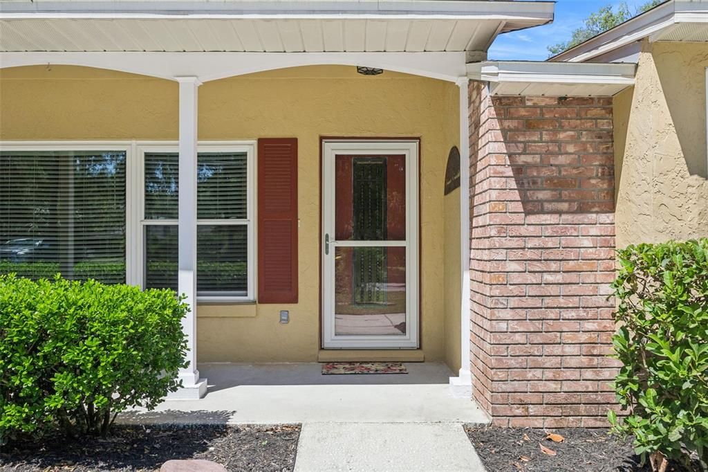 For Sale: $370,000 (3 beds, 2 baths, 1662 Square Feet)