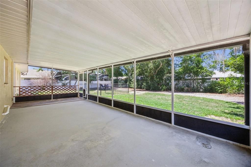 For Sale: $370,000 (3 beds, 2 baths, 1662 Square Feet)