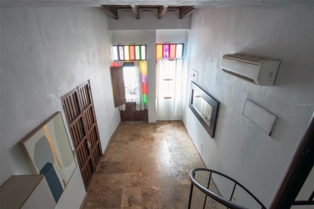 В аренду: $1,700 (1 спален, 1 ванн, 400 Квадратных фут)