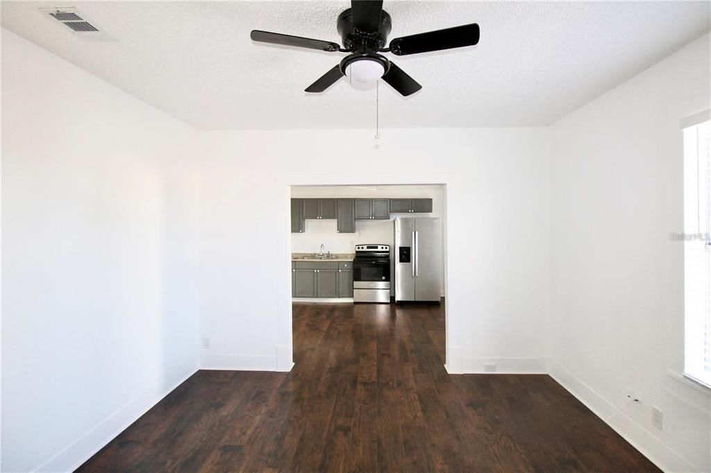 待售: $22,200 (0 贝兹, 0 浴室, 1384 平方英尺)