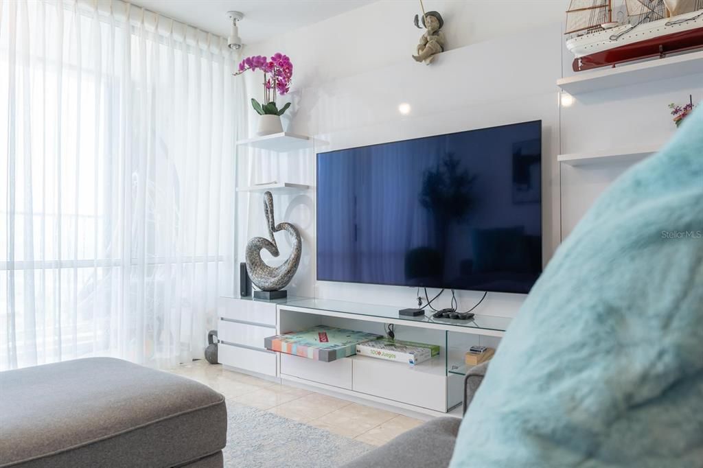 На продажу: $950,000 (3 спален, 2 ванн, 1570 Квадратных фут)