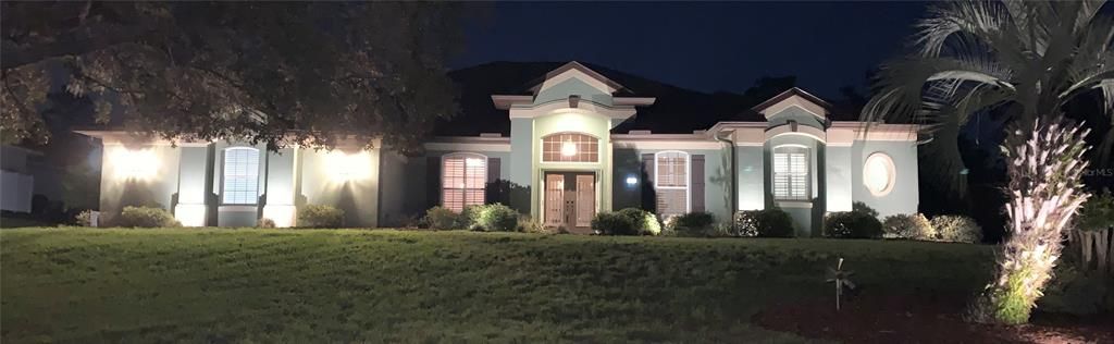 En Venta: $600,000 (4 camas, 2 baños, 2651 Pies cuadrados)