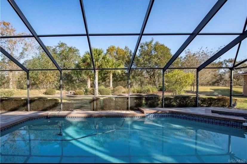 En Venta: $600,000 (4 camas, 2 baños, 2651 Pies cuadrados)
