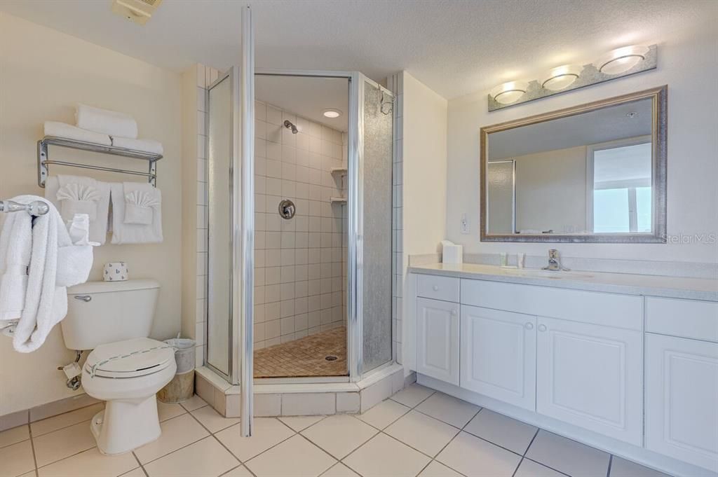 На продажу: $89,999 (1 спален, 1 ванн, 339 Квадратных фут)