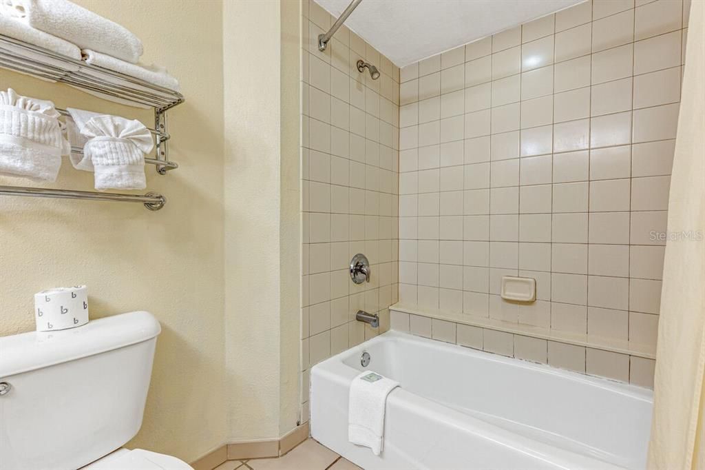 На продажу: $89,999 (1 спален, 1 ванн, 339 Квадратных фут)