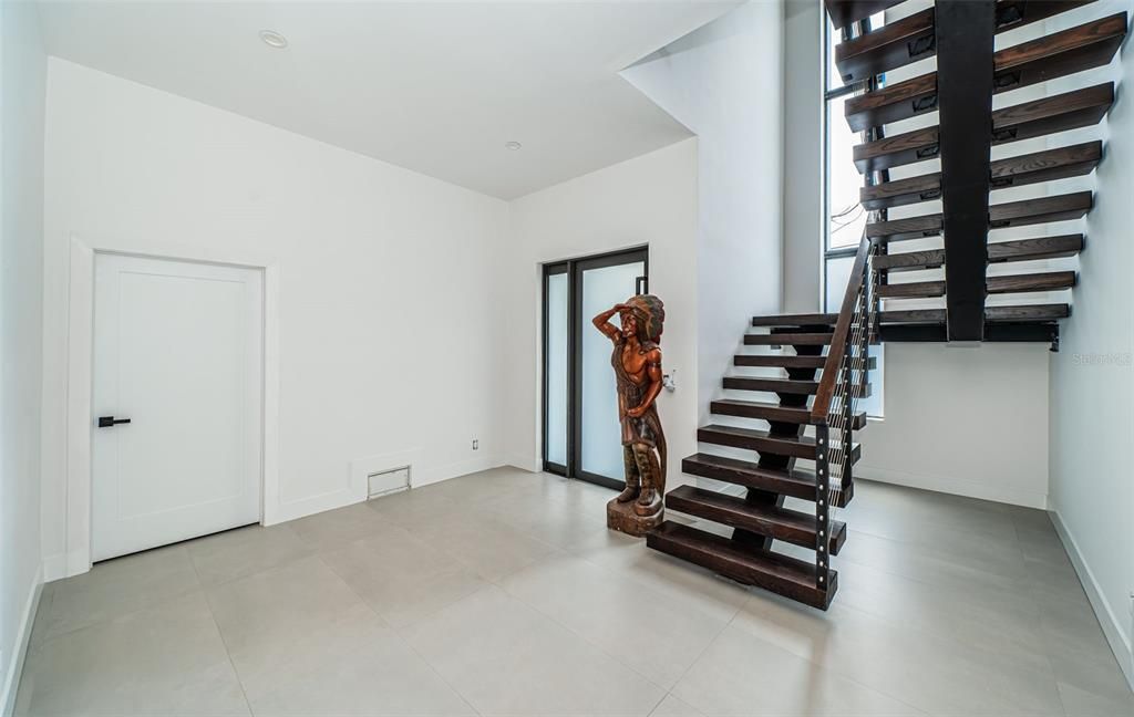 For Sale: $2,490,000 (3 beds, 2 baths, 2301 Square Feet)