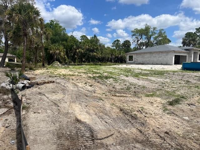 待售: $29,900 (0.23 acres)