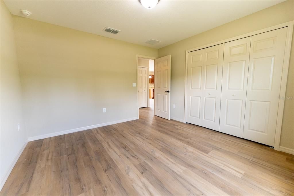 For Sale: $239,900 (3 beds, 2 baths, 1331 Square Feet)