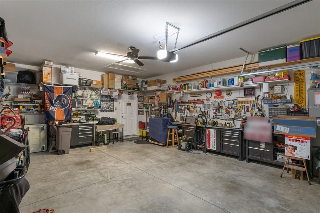 En Venta: $348,900 (3 camas, 2 baños, 1978 Pies cuadrados)