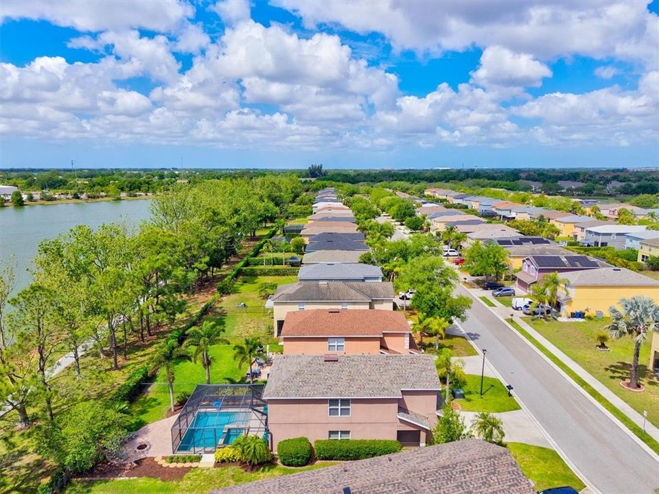 Active With Contract: $425,000 (3 beds, 2 baths, 1834 Square Feet)