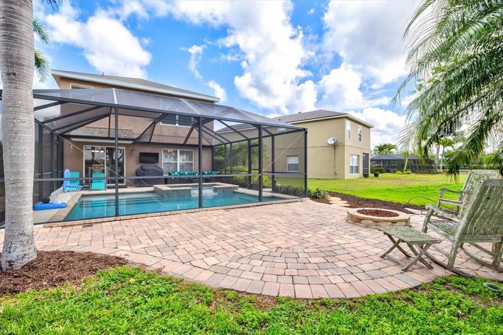 Active With Contract: $425,000 (3 beds, 2 baths, 1834 Square Feet)