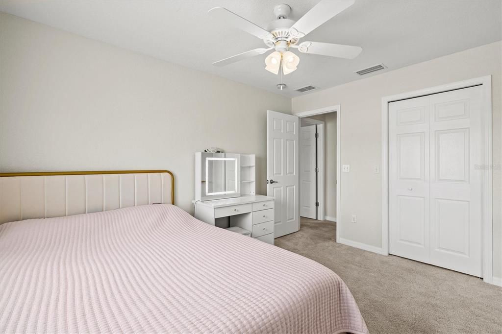 Active With Contract: $425,000 (3 beds, 2 baths, 1834 Square Feet)
