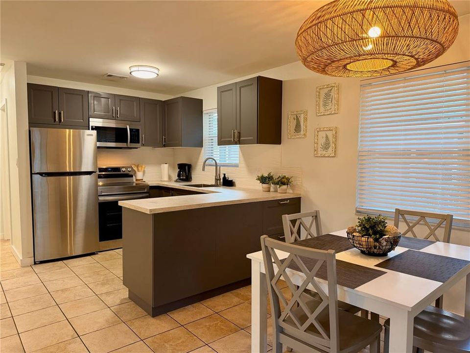 En Venta: $184,900 (2 camas, 1 baños, 672 Pies cuadrados)