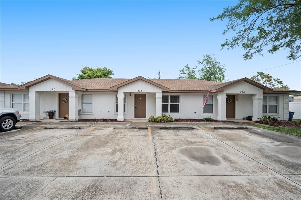 For Sale: $1,850,000 (26 beds, 0 baths, 9994 Square Feet)