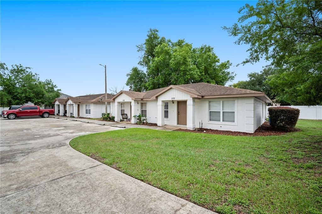 For Sale: $1,850,000 (26 beds, 0 baths, 9994 Square Feet)