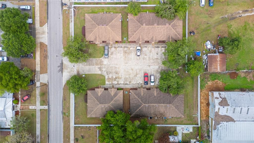 For Sale: $1,850,000 (26 beds, 0 baths, 9994 Square Feet)