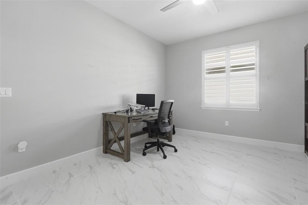 Active With Contract: $525,000 (3 beds, 3 baths, 2356 Square Feet)
