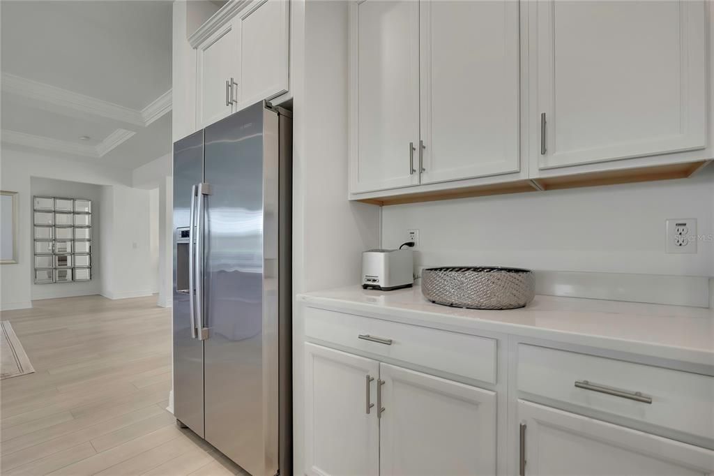 For Sale: $459,900 (3 beds, 2 baths, 2342 Square Feet)