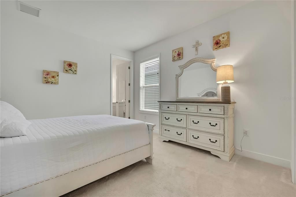 For Sale: $459,900 (3 beds, 2 baths, 2342 Square Feet)