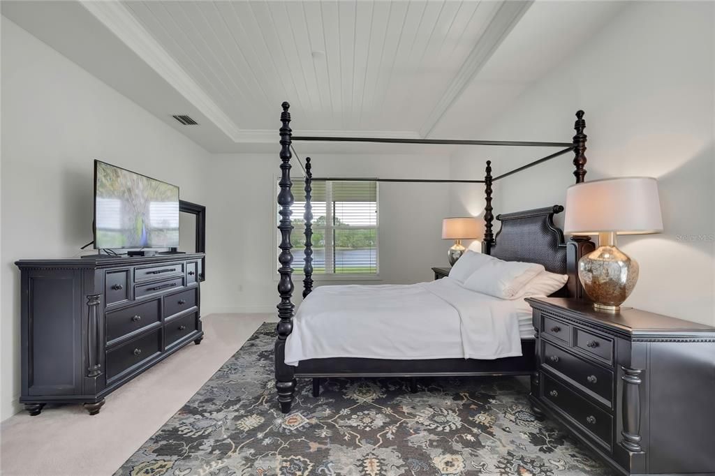 For Sale: $459,900 (3 beds, 2 baths, 2342 Square Feet)