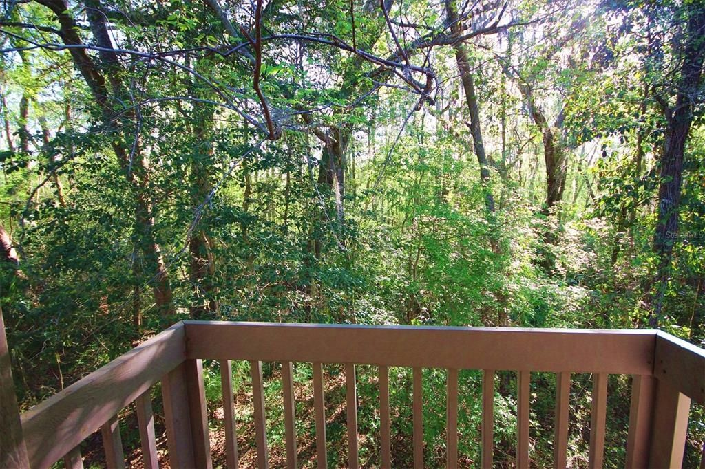 For Sale: $160,000 (3 beds, 2 baths, 1290 Square Feet)