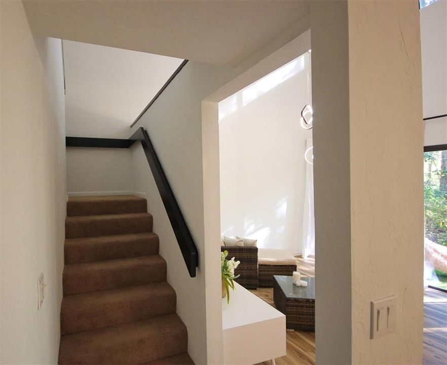 For Sale: $160,000 (3 beds, 2 baths, 1290 Square Feet)