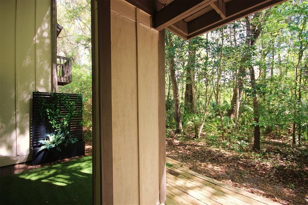 For Sale: $160,000 (3 beds, 2 baths, 1290 Square Feet)