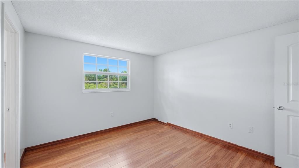 Activo con contrato: $299,900 (3 camas, 2 baños, 1728 Pies cuadrados)