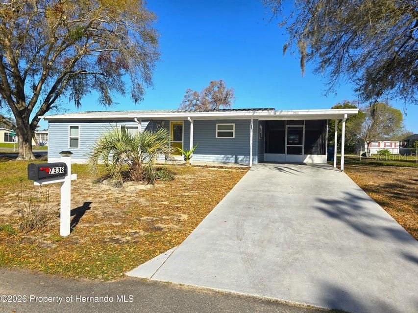 For Sale: $139,000 (3 beds, 2 baths, 960 Square Feet)