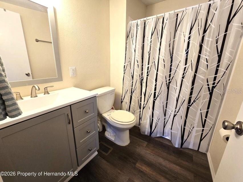 For Sale: $139,000 (3 beds, 2 baths, 960 Square Feet)