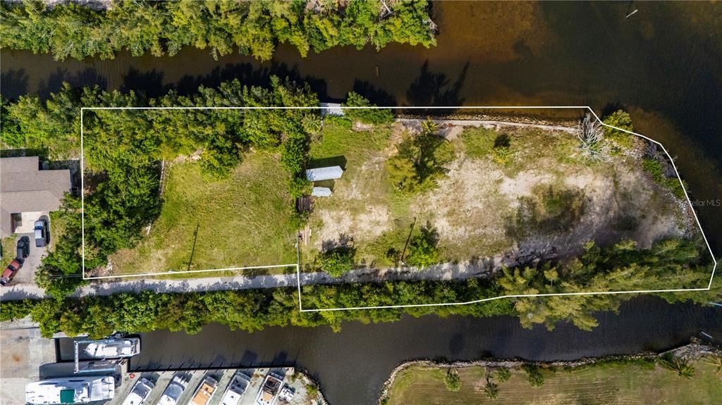 待售: $1,500,000 (1.30 acres)