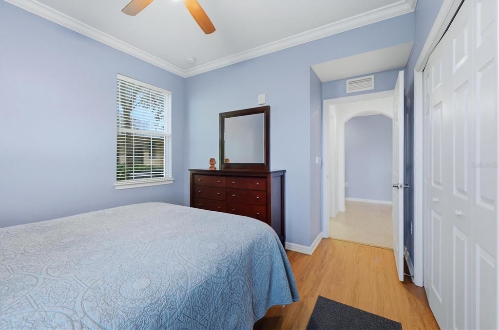 На продажу: $379,900 (2 спален, 2 ванн, 1574 Квадратных фут)