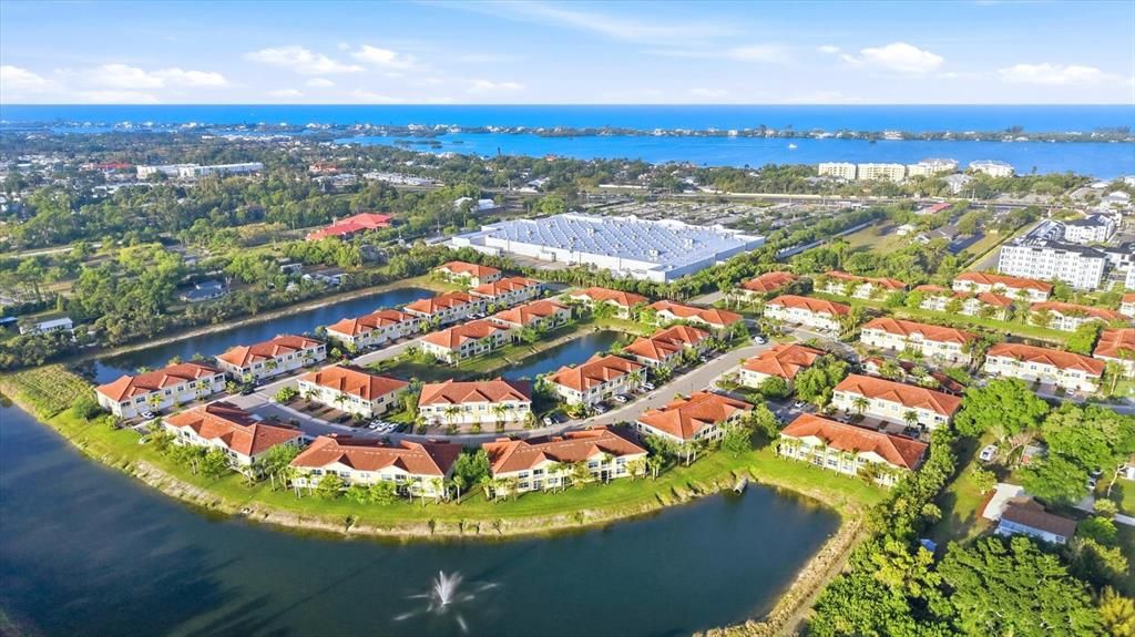 На продажу: $379,900 (2 спален, 2 ванн, 1574 Квадратных фут)