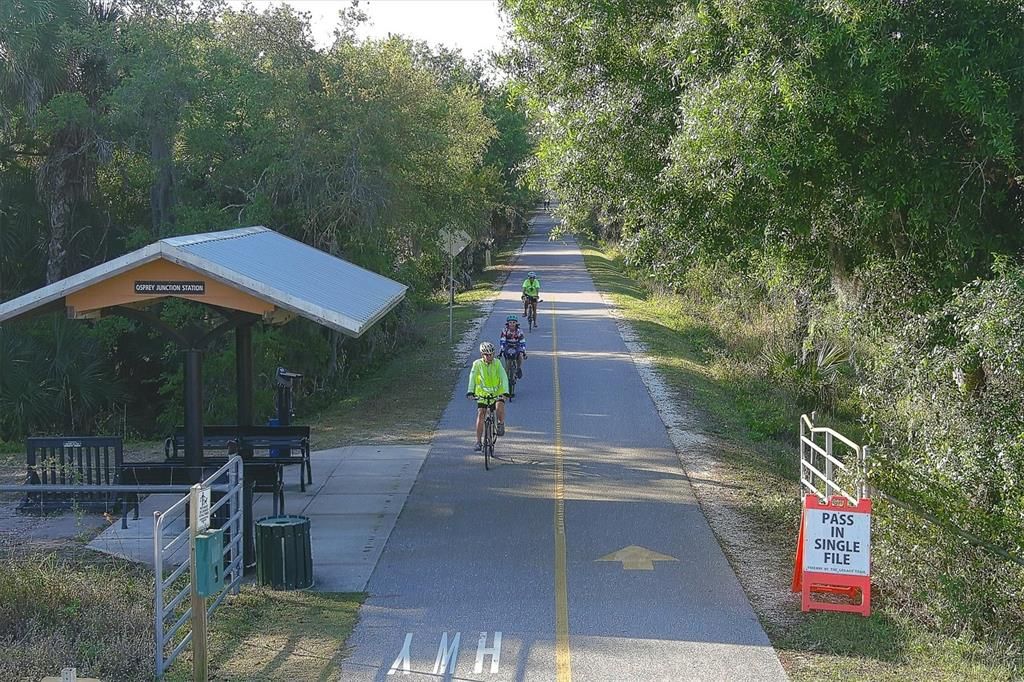 На продажу: $379,900 (2 спален, 2 ванн, 1574 Квадратных фут)