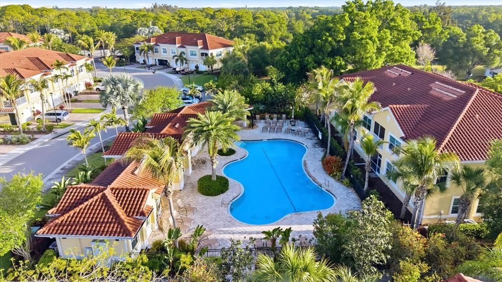 На продажу: $379,900 (2 спален, 2 ванн, 1574 Квадратных фут)