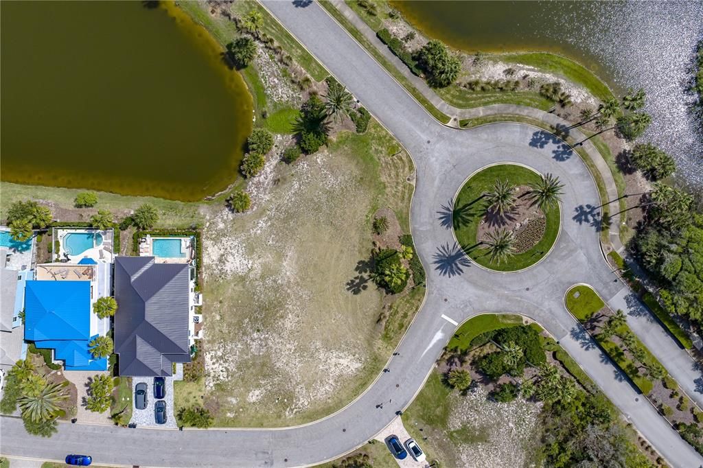 待售: $425,000 (0.24 acres)